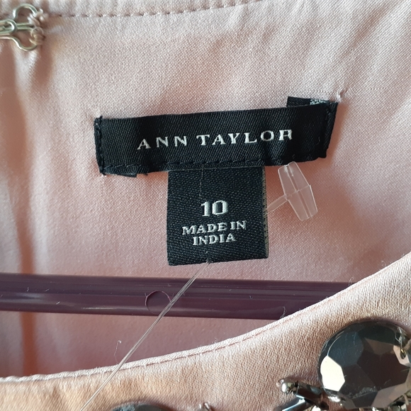 Ann Taylor, Size 10, Sleeveless One Piece - Picture 3 of 7